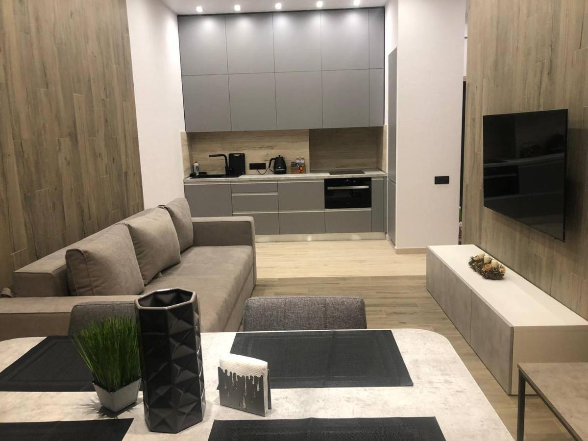 קייב 25D-Floor Sky Luxury Apartment! Fantastic View! מראה חיצוני תמונה